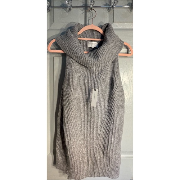 Anthropologie Angel of the North Grey Turtleneck Vest Sweater NWT Size Large - Picture 5 of 15